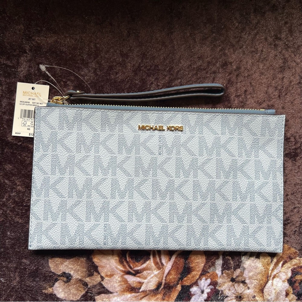 MICHAEL KORS Signature Logo Jet Set Soft Sky Multi Large Zip Clutch Wristlet NWT